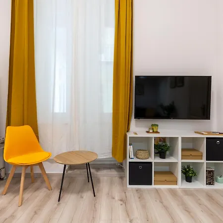 Cosy By Stn * بودابست