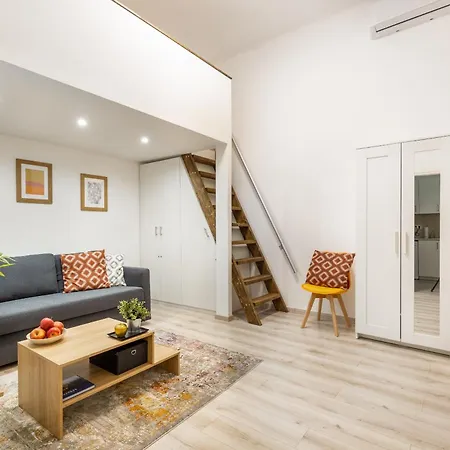 Apartamento Cosy By Stn Budapest