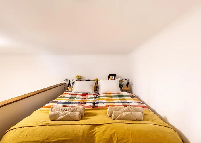 Cosy By Stn Apartment